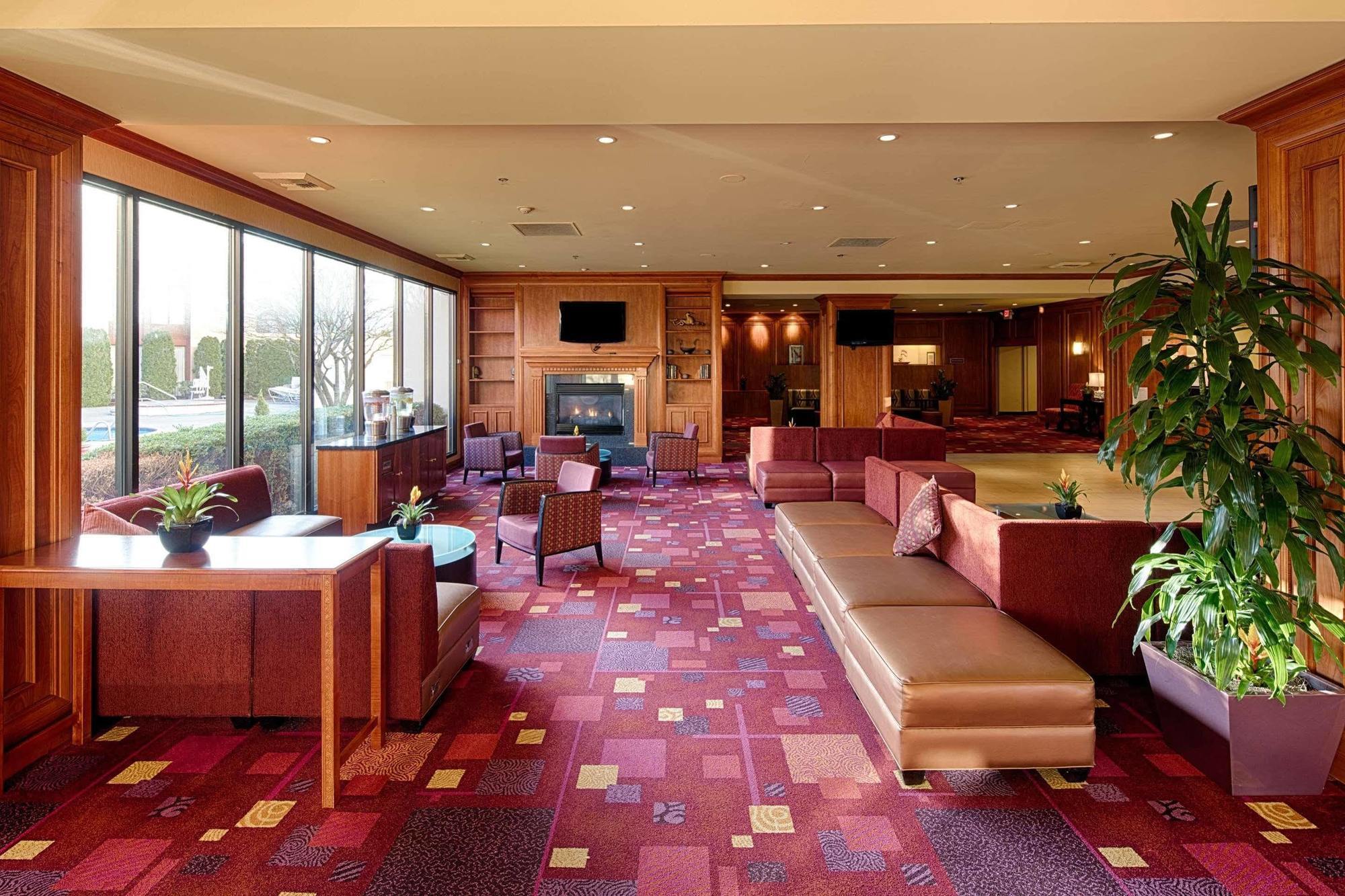 Red Lion Hotel & Conference Center - Seattle/רנטון מראה חיצוני תמונה