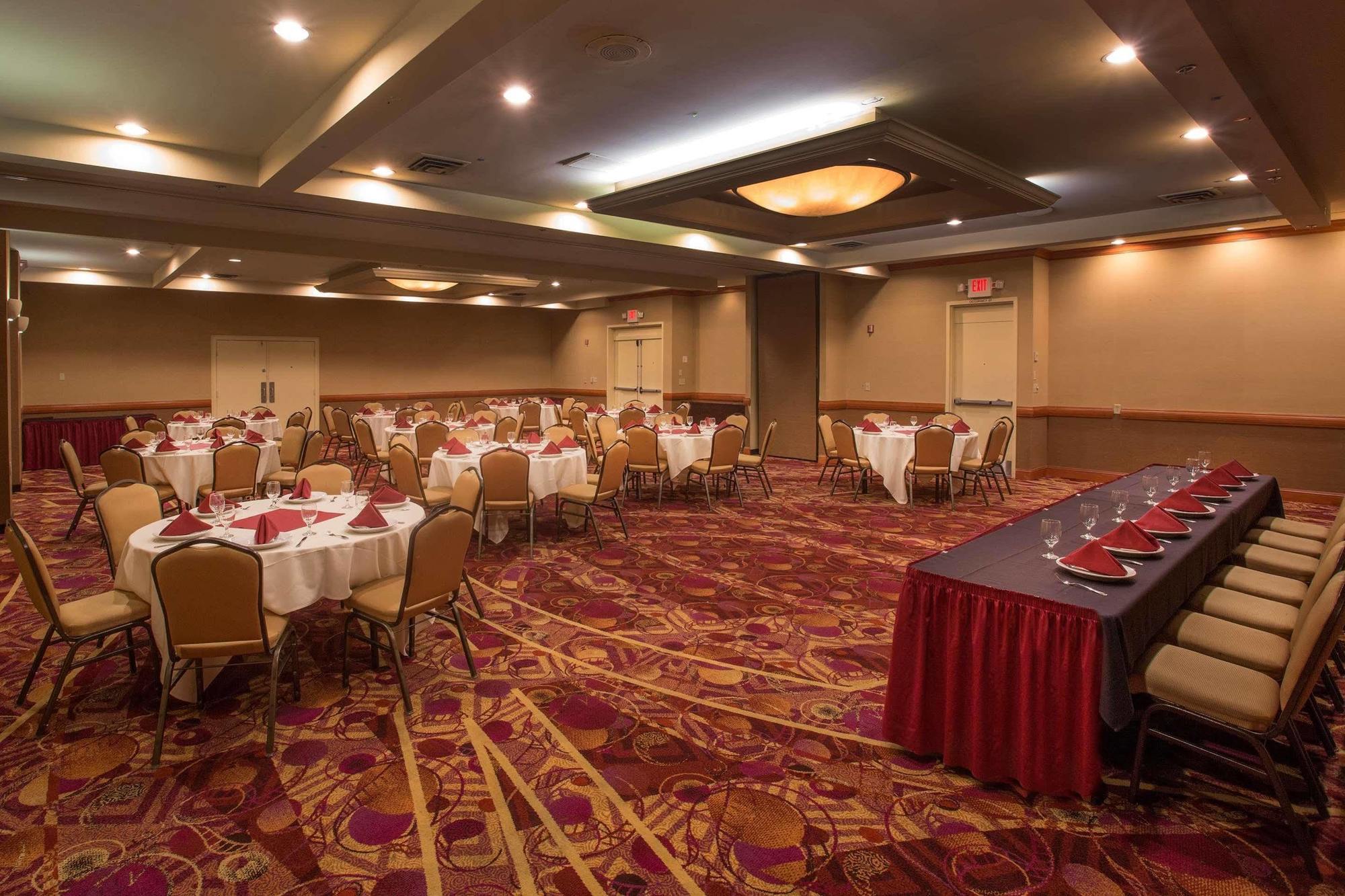 Red Lion Hotel & Conference Center - Seattle/רנטון מראה חיצוני תמונה